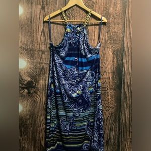 Beautiful summer dress.